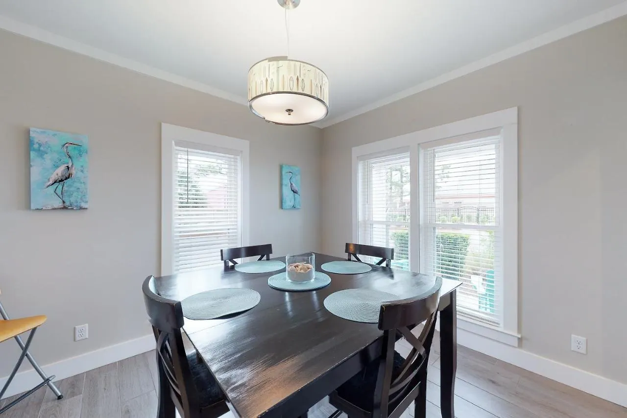 Coastal Castaway Villa Panama City Beach Holiday home